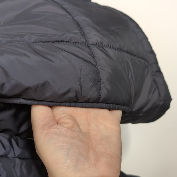 Timberland Navy Blue Warm Winter Puffer Jacket.  Size Medium - Picture 7 of 15